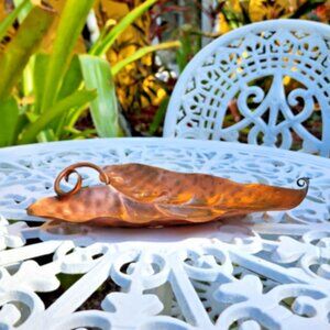 Vintage Copper Leaf Shaped Crimped Edge Dish 9”x6”X1.75"
